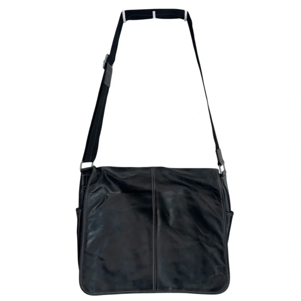NWT Perry Ellis Portfolio Full Flap Black Leather Adjustable Messenger Bag